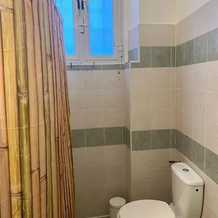 La Naca Piede A Terra